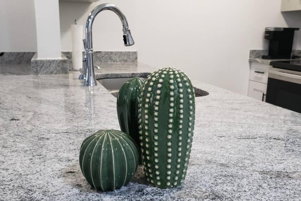 Discover Luxury Condo Steps Away From Celebration Pointe And I-75! Gainesville Eksteriør bilde