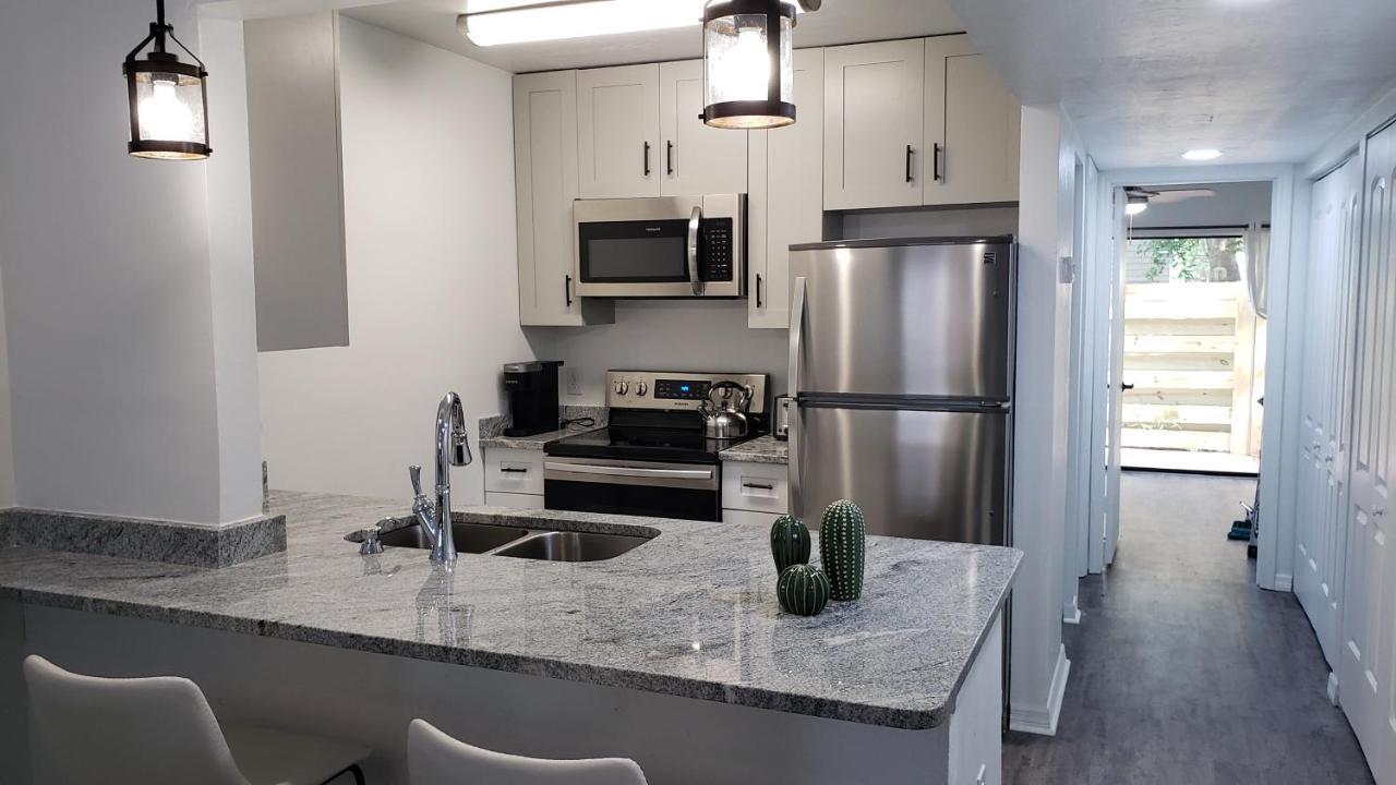 Discover Luxury Condo Steps Away From Celebration Pointe And I-75! Gainesville Eksteriør bilde